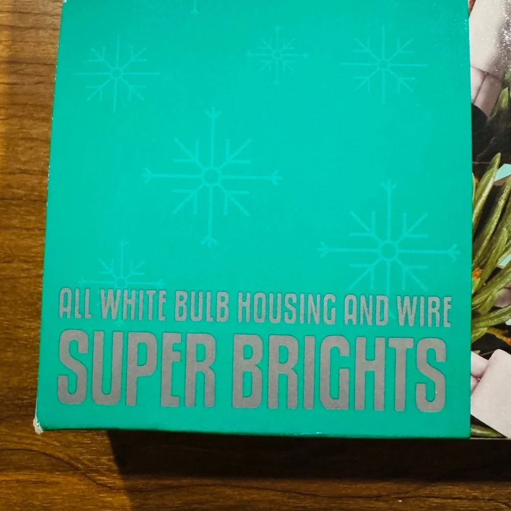 Trim A Home 140 Green Christmas Lights White Wire Super Brights TOL-140/4WA